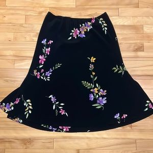 4/$20 Suzy Shier skirt size XL